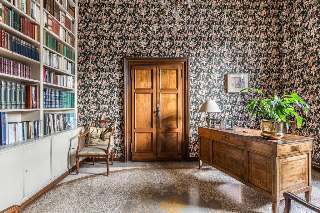 Ca' Affresco 2 Apartment *